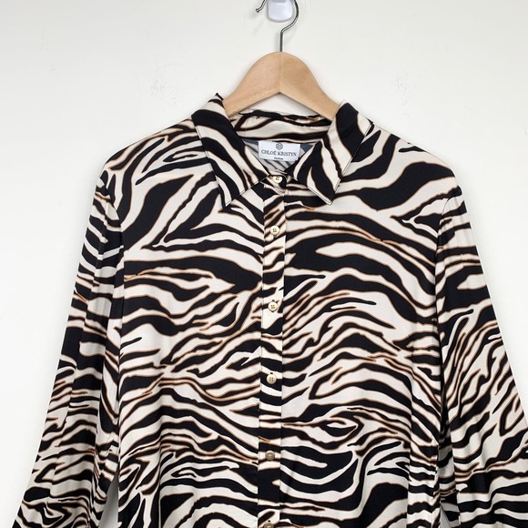 NWT Chloe Kristyn Zebra print Tie Blouse with Belt Size M - Picture 5 of 14
